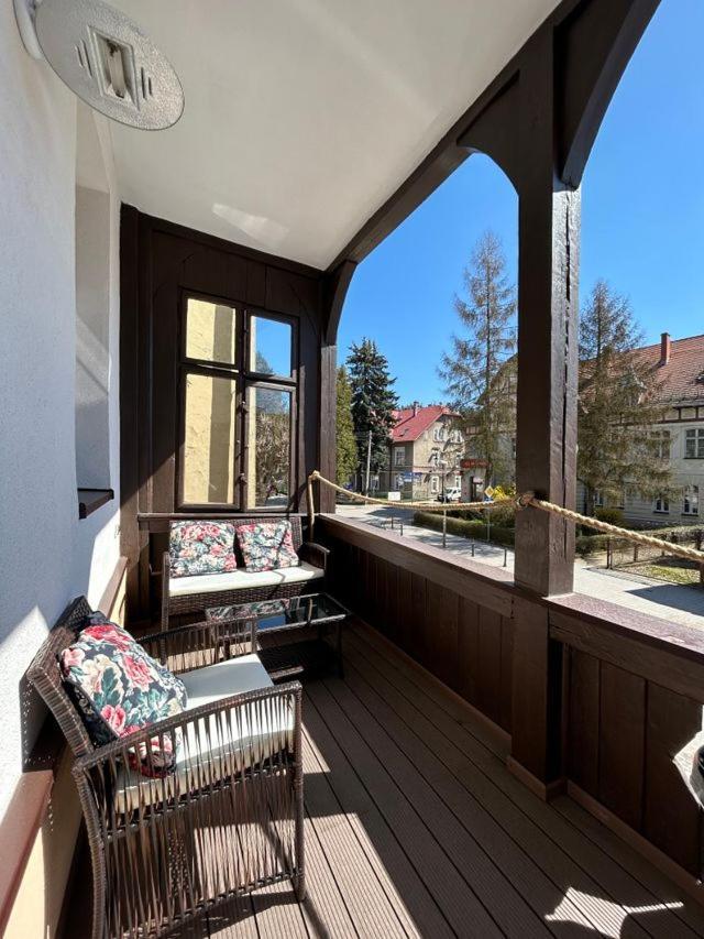 Apartament Nad Galeria Blisko Centrum Kudowy Bad Kudowa Exterior foto